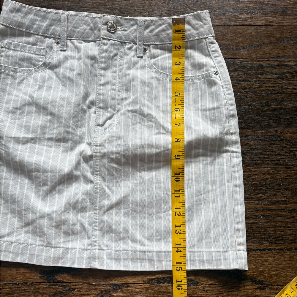Forever 21 Woman's Striped Jean Skirt - Picture 4 of 6